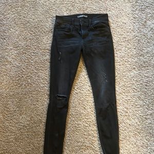 Midrise Black Destructed 👖